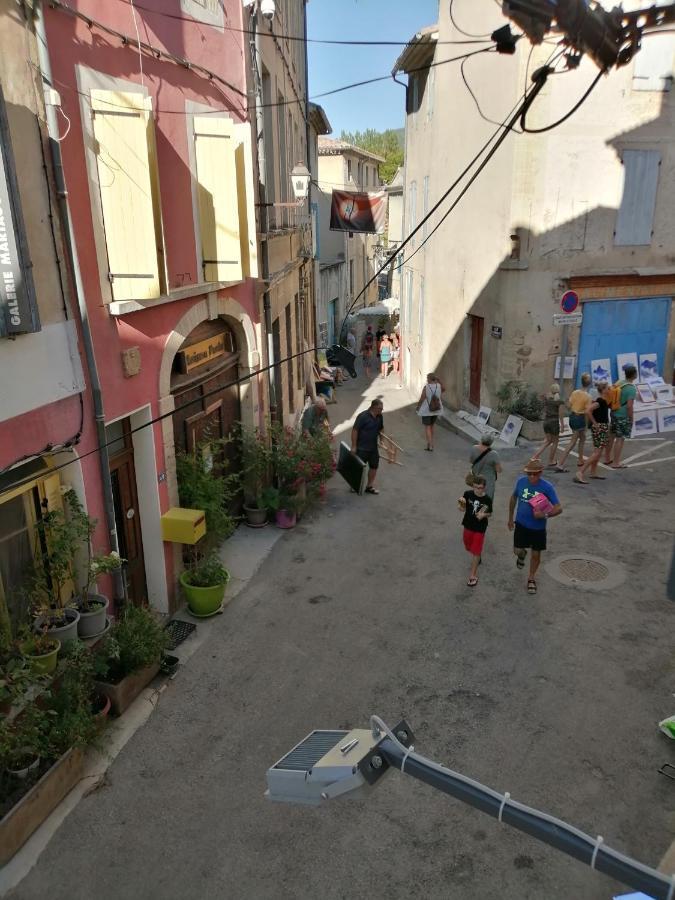 Le Petit Ventoux Village Malaucène Екстериор снимка